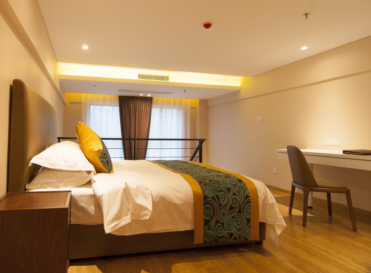 Home Plus Suite Hotel And Apartment Wuhan Exterior photo